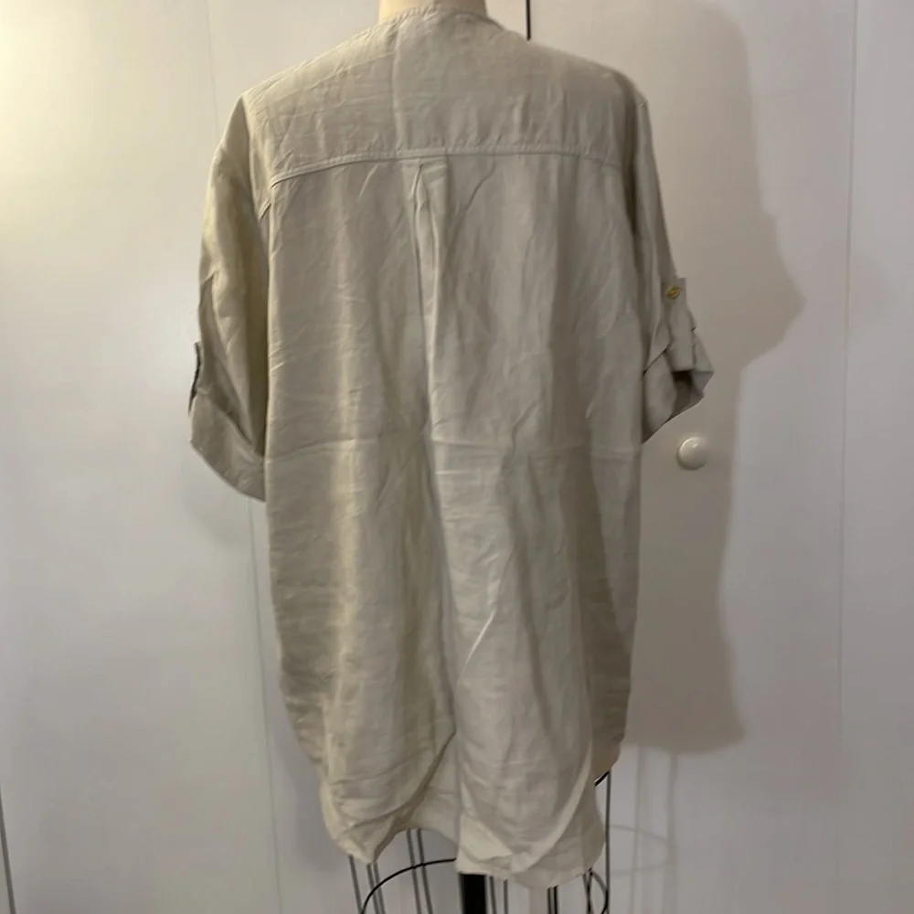 Ellen Tracy Company linen zipper down short sleeve blouse in sandstone - Picture 5 of 8